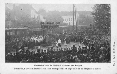 LAEKEN TRAIN DE FUNERAILLES REINE DES BELGES.jpg